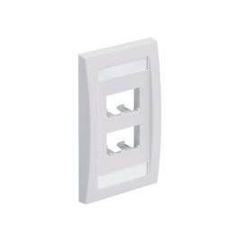 Placa de Pared Vertical Ejecutiva, Salida Para 4 Puertos Mini-Com, Con Espacios Para Etiquetas, Color Blanco